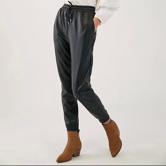 Anthropologie Pants - ANTHROPOLOGIE Avec Les Filles Faux Leather Joggers